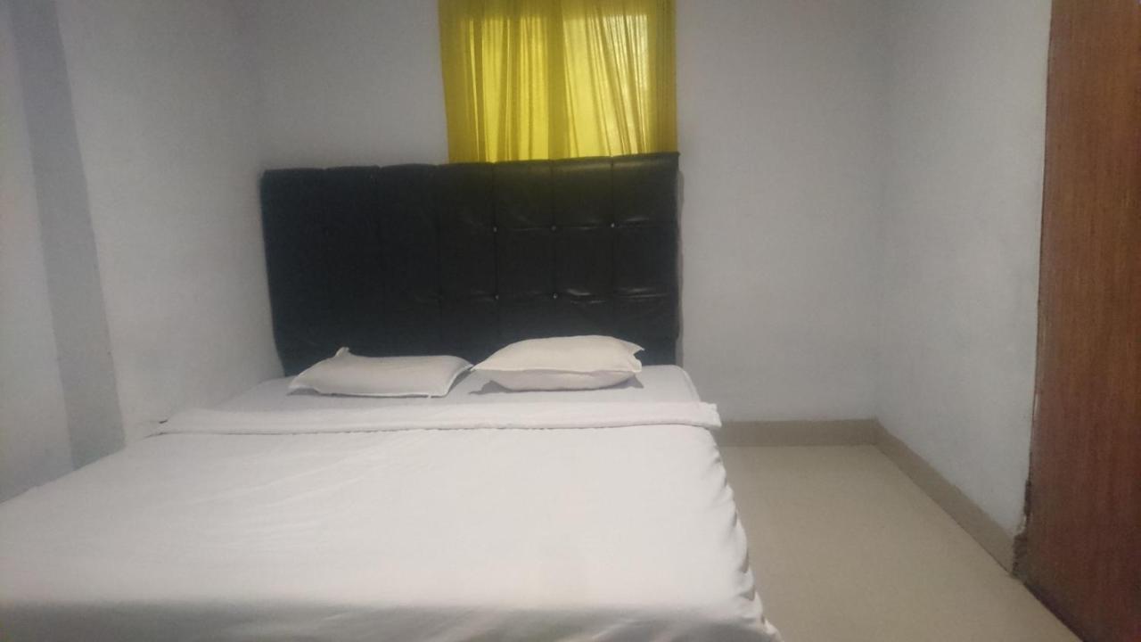 Sz Nine One Hotel Medan Eksteriør billede