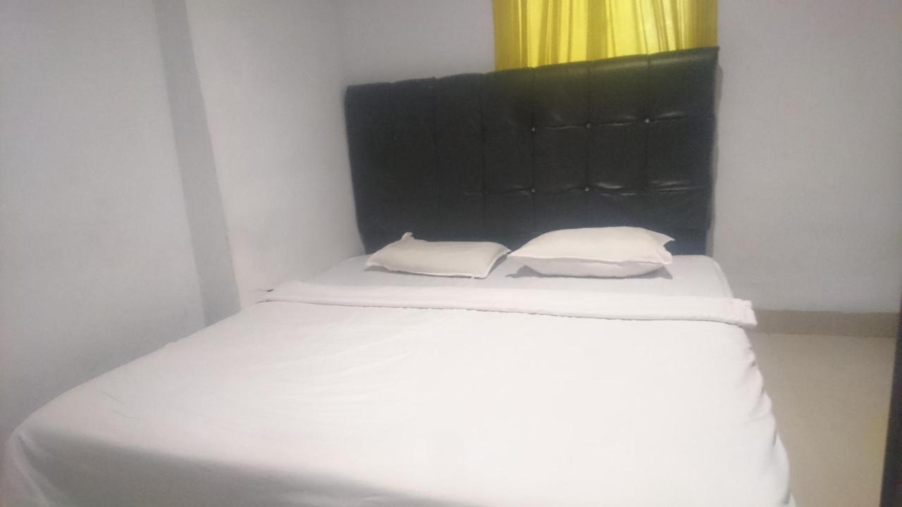 Sz Nine One Hotel Medan Eksteriør billede