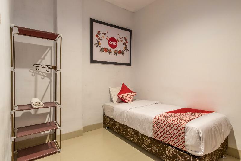 Sz Nine One Hotel Medan Eksteriør billede