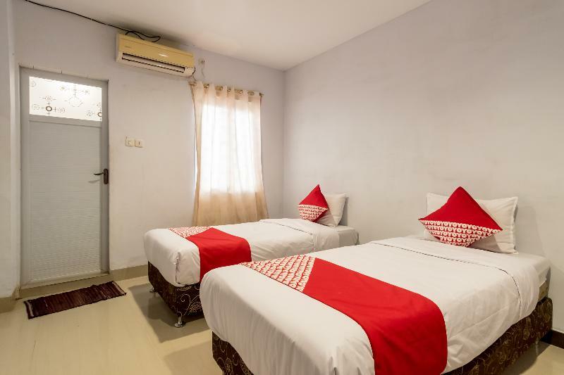 Sz Nine One Hotel Medan Eksteriør billede